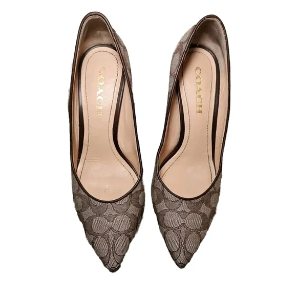 Coach Womens Brown Skyler Pump In Signature Jacquard 8
